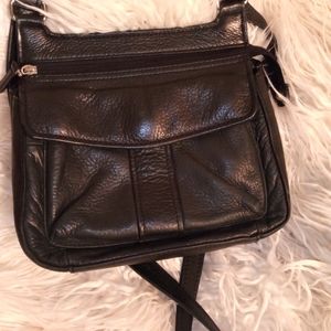 Fossil pebble leather purse